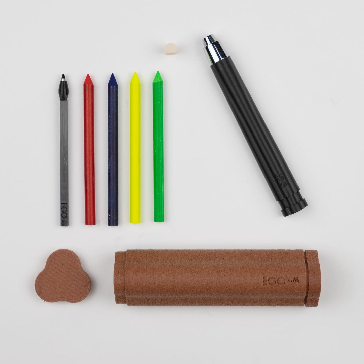 TRILOBYME - LEGNO CANNELLA - Astuccio atelier portatile a forma trilobata - EGOUNDESIGN