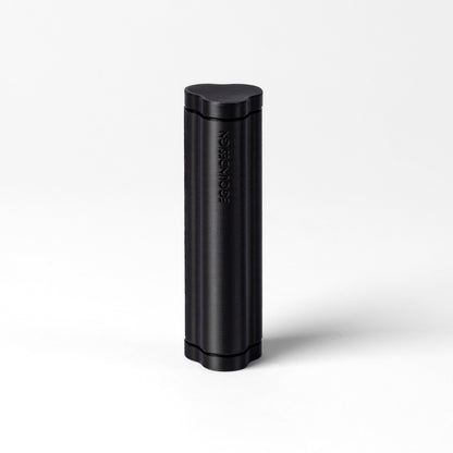TRILObyME classics - Portable atelier case with trilobe shape